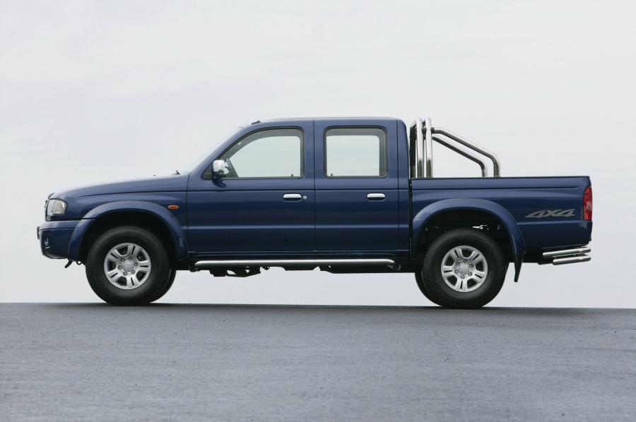  Mazda B2500 2004 года  (фото 27 из 81)